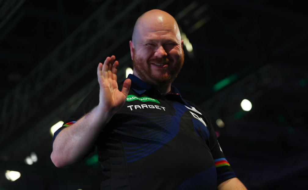 Darts Champion Justin Hood Unveils Exciting New Business Collaboration with Luke Humphries, Seeks Tips from Gerwyn Price!