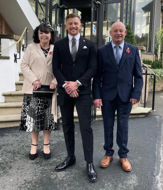 NINTCHDBPICT001037811308