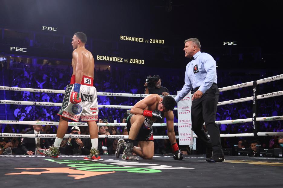 David Benavidez Expresses Heartfelt Concern After Sixth-Round TKO Sends Ramirez to Hospital, Then Calls Out Canelo Alvarez