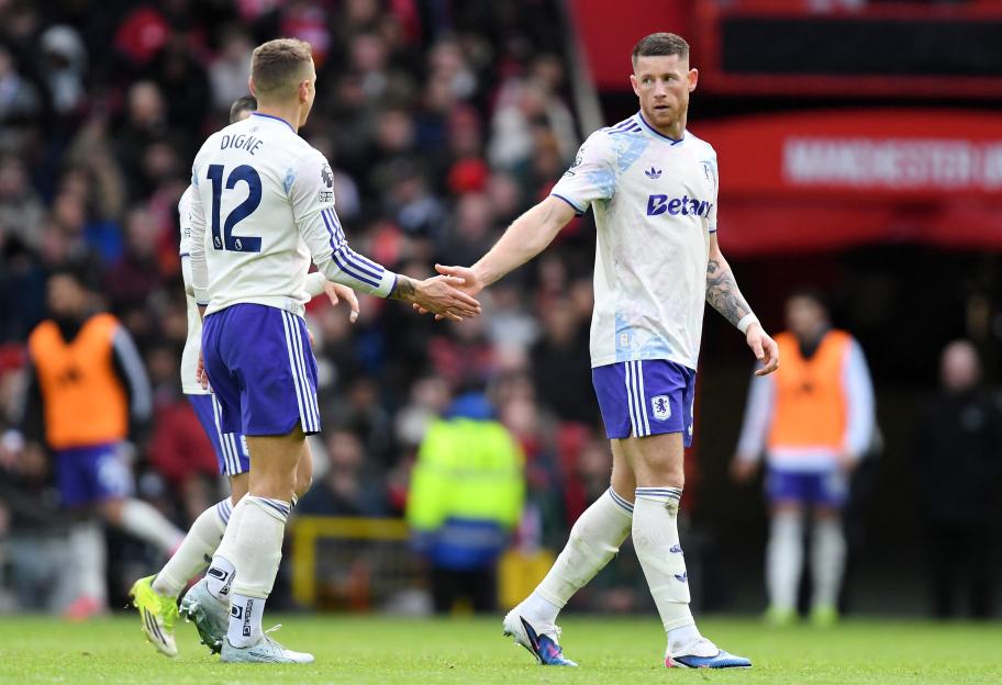 Premier League - Manchester United v Aston Villa