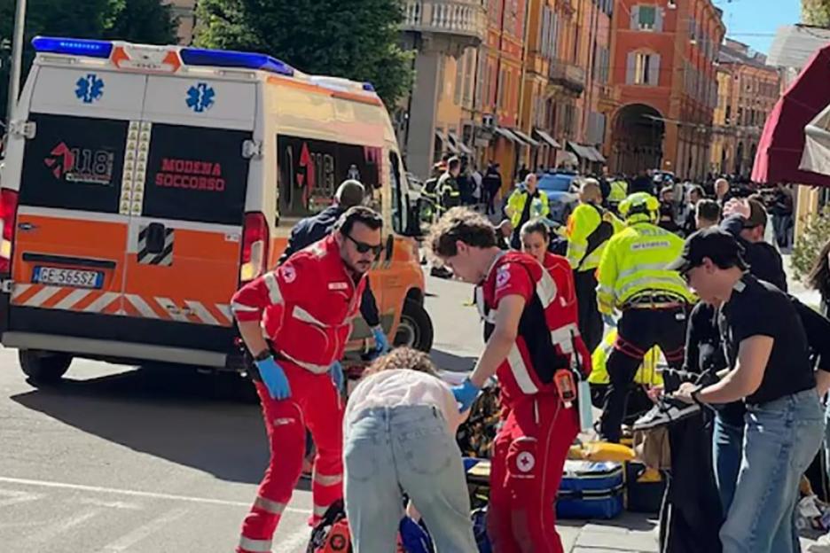 Car Plows into Crowd in Italy, Leaving Four Critically Injured and a Woman Trapped Against Shop Wall