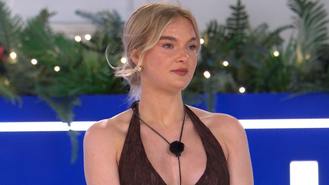 Robyn Langton on 'Love Island' TV show.