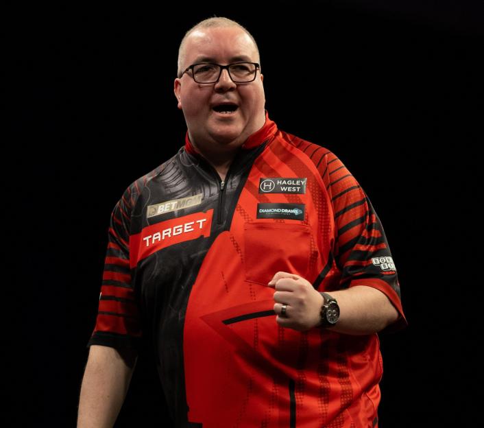 'Stephen Bunting Opens Up About Shrinking Feet After 'Walking Like PC Plot' for a Year'