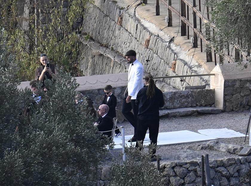 EXCLUSIVE: ** PREMIUM EXCLUSIVE ** * MUST CALL FOR PRICING BEFORE USAGE * "Love Island" stars Tom Clare And Molly Smith Marry In Mallorca - 22 Aug 2026