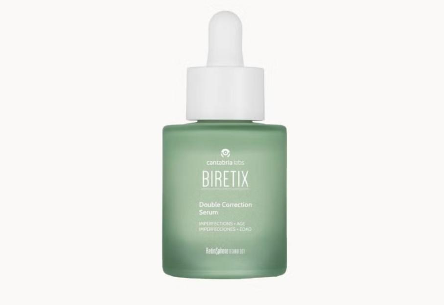 A green bottle of Cantabria Labs Biretix Double Correction Serum.