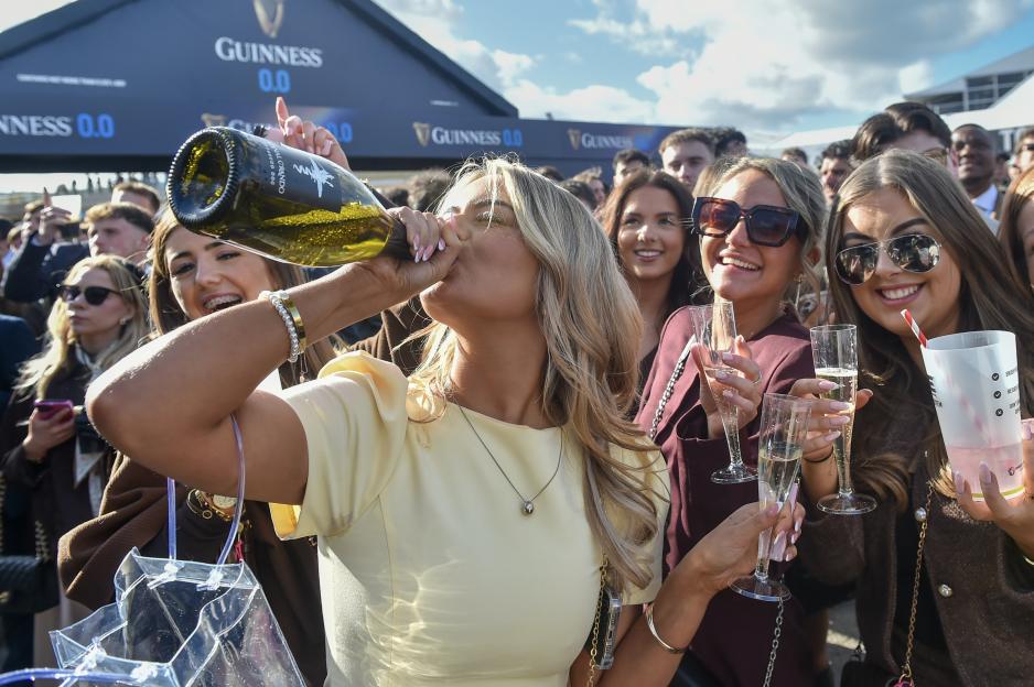 'Cheers to Ladies Day! 5,000 More Women Join the Fun at Cheltenham with Prosecco Now Available on Course'