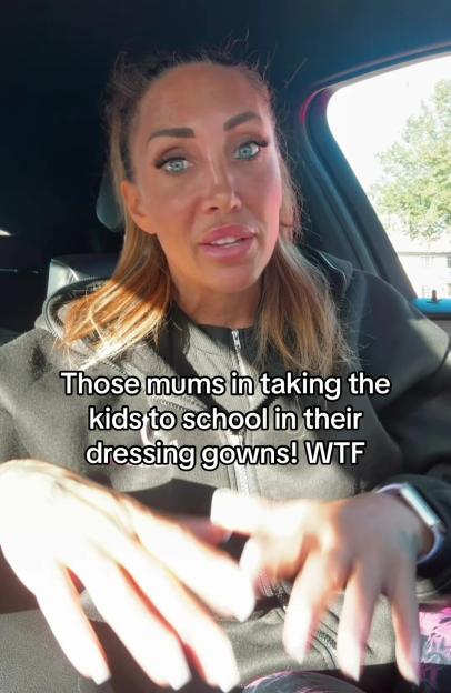 'As a Mom of Four, I Just Don’t Get Parents Who Do the School Run in Pajamas—Getting Dressed Takes No Time!'