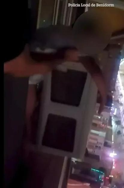 Dramatic Rescue: Cops Save 8-Year-Old Boy Hanging from 21st Floor Balcony in Benidorm, Father Arrested