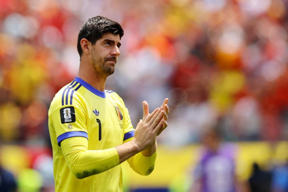 'Devastated Thibaut Courtois Reveals Retirement Plans Following Injury in Belgium's World Cup Defeat to Spain'