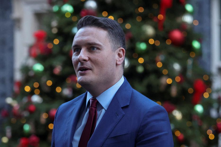 NHS Faces Potential Collapse Amid Unprecedented Flu Surge Sweeping Through Hospitals