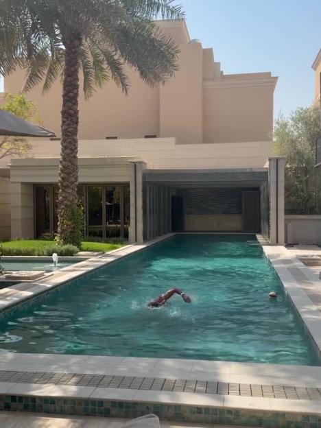 Georgina Rodriguez Shares Adorable Video of How Cristiano Ronaldo Wakes Her Up!