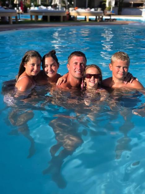 NINTCHDBPICT001020190233