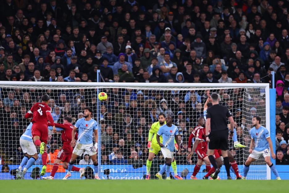 Expert Panel Reveals: Virgil van Dijk's Goal Against Man City Was Valid, But Referee's Blunder Stands