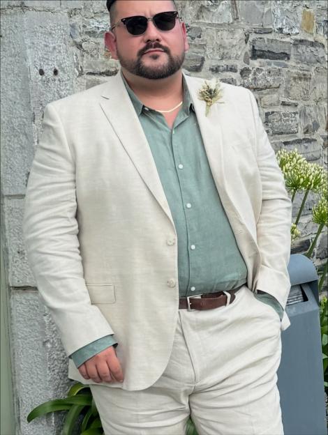 VIDEO: 'I lost nine stone with Mounjaro to avoid early death ¿ this is the best injection spot'