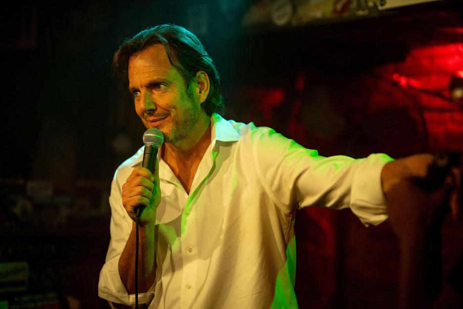 'Is This Thing On? Review: Will Arnett Steals the Show While Bradley Cooper's Directing Misses the Mark in This Exhausting True Story'