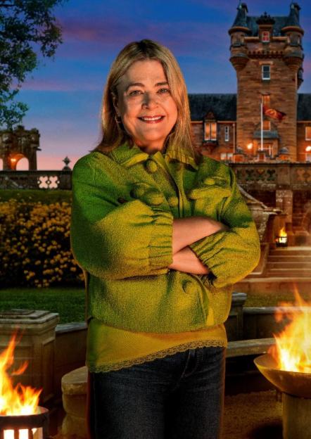 'Traitors Season Four Contestant Opens Up About Overcoming Alcoholism After Heartbreaking Loss of Best Friend'