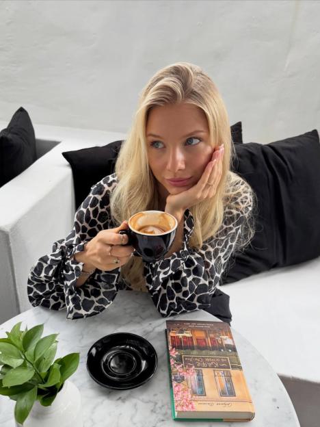 NINTCHDBPICT001073928364