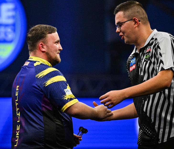 NINTCHDBPICT001049164416