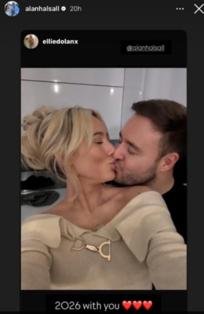 Coronation Street's Alan Halsall Caught Sharing a Passionate Kiss with Gorgeous Girlfriend!