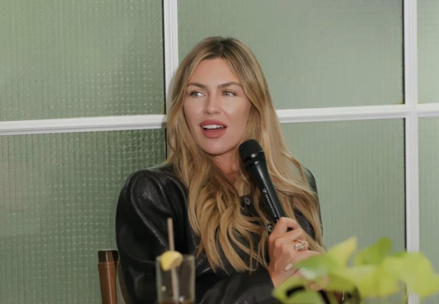 Abbey Clancy's 15-Year-Old Daughter Nearly Gets Arrested for 'Gun' Joke with US Immigration Officers!