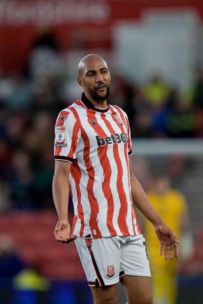 Steven Nzonzi of Stoke City during the Sky Bet Championship match Stoke City vs Millwall at Bet365 Stadium, Stoke On Trent, United Kingdom on 21 April 2026 (Photo by Maynard Manyowa/News Images) Credit: News Images LTD/Alamy Live News