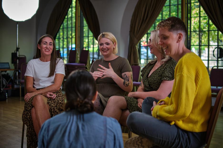 552518,TITLE:Lover, Liar, Predator