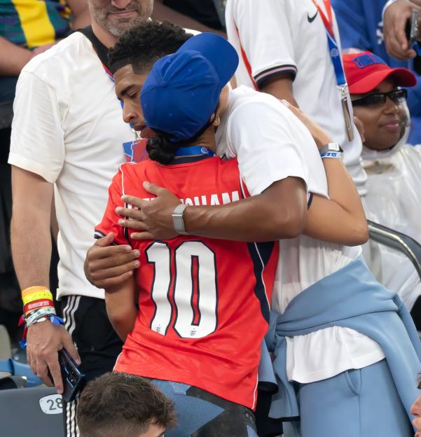 Jude Bellingham hugging Ashlyn Castro during the FIFA World Cup 2026 Panama v England match in New York.