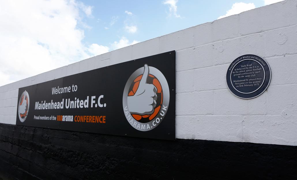 Maidenhead United v Gosport Borough - FA Cup Qualifying Third Round