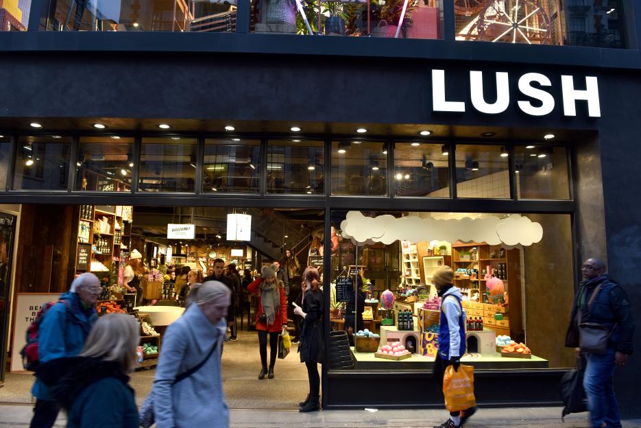 Lush Lovers Rush to Grab 50% Off Beloved Snow Fairy Products in January Sale!