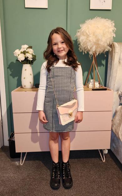 Girl dies after suspected eye strain from playing Roblox turned out to be tumour