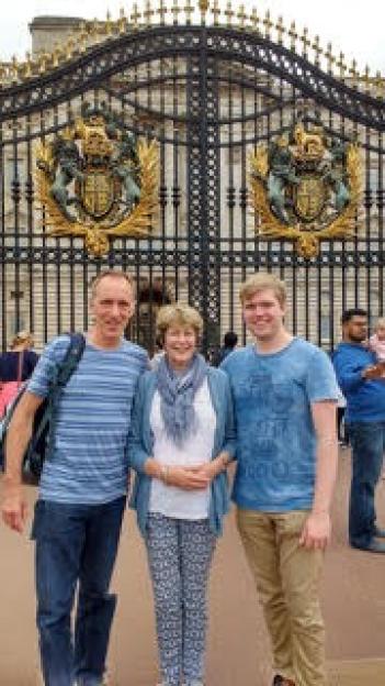 NINTCHDBPICT001046583930