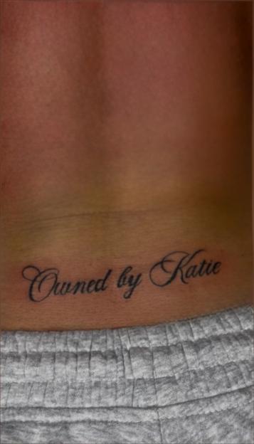 *PREMIUM-EXCLUSIVE* MUST CALL FOR PRICING BEFORE USAGE - Love speaks in many formsbut for Lee Andrews, its written in ink, Lee Andrews has returned the compliment by showing his love for his new wife, Katie Price, by getting a tattoo done on hi