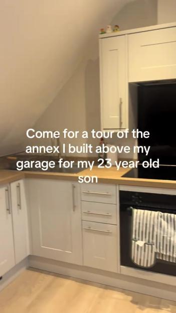 NINTCHDBPICT001037320827