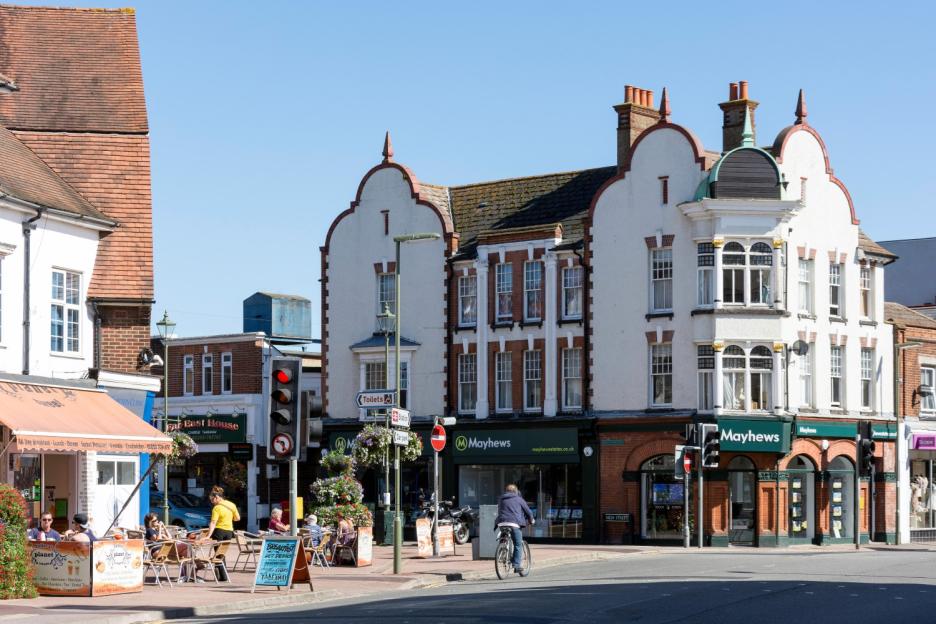 Exciting £4M Development Just Two Minutes from Major UK Airport: Skatepark, Gym, and Pickleball Court on the Way!