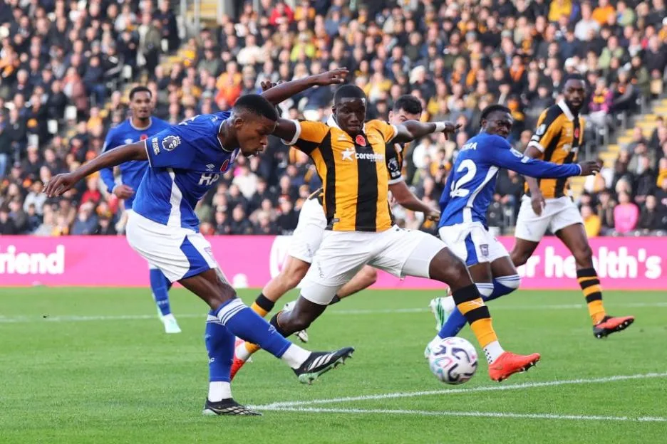 Hull 2 Ipswich 2: Oli McBurnie and Julio Enciso on target again as plucky pair trade timely blows to share points