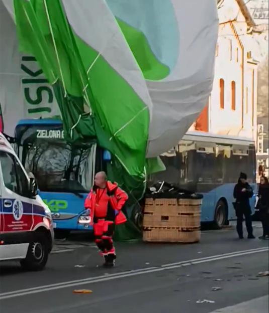 NINTCHDBPICT001066298171