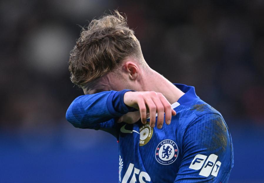 Premier League - Chelsea v Burnley