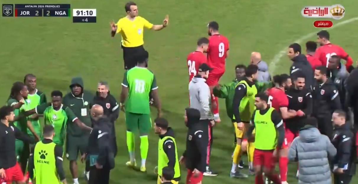 NINTCHDBPICT001070799668