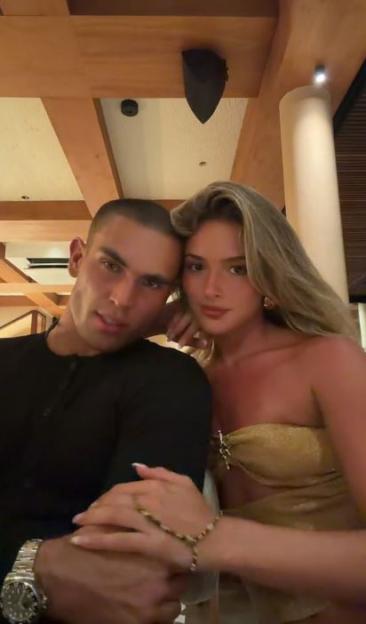 TikTok Fans Go Wild as Influencer Couple Sweetly Unveils Their New Romance!