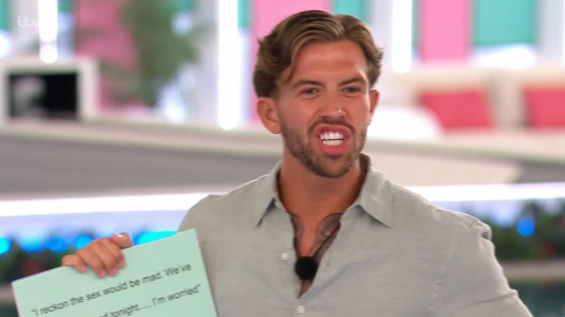 'Catch the Cringe: Love Islander's Embarrassing Sex Comment Revealed to Villa Girl – and It's Not Even About Her!'