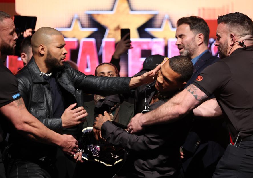 Chris Eubank Jr. hits Conor Benn with an egg at a press conference.