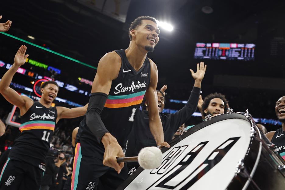 Catch the 2025 NBA Christmas Games: Your Ultimate Guide to Watching Festive Action in the UK!