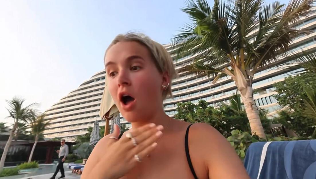 Molly-Mae Hague's Dubai Getaway Takes a Wild Turn as a Furious Bird Launches an Unexpected Attack!