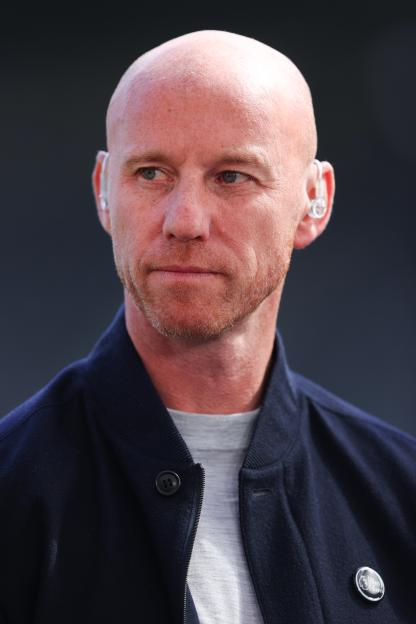 Man Utd Legend Reveals Must-Get Striker for This Summer and Chooses Between Wharton and Anderson