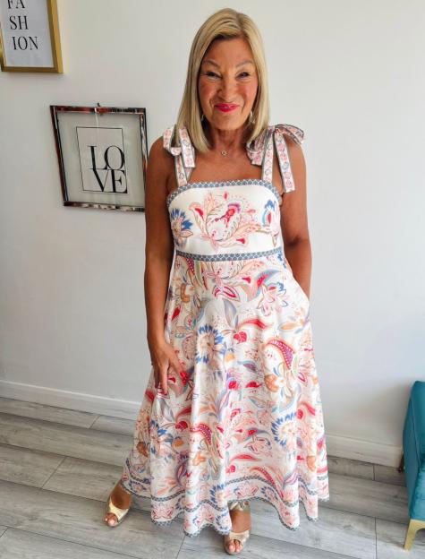 Mum's photos stolen and manipulated to promote weight-loss products on TikTok