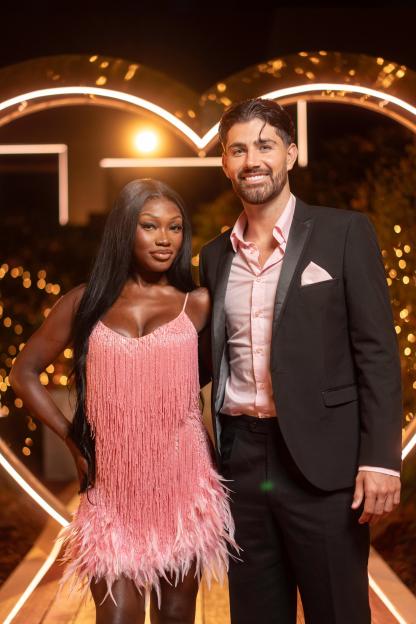 Leanne Amaning and Scott van-der-Sluis from Love Island All Stars.