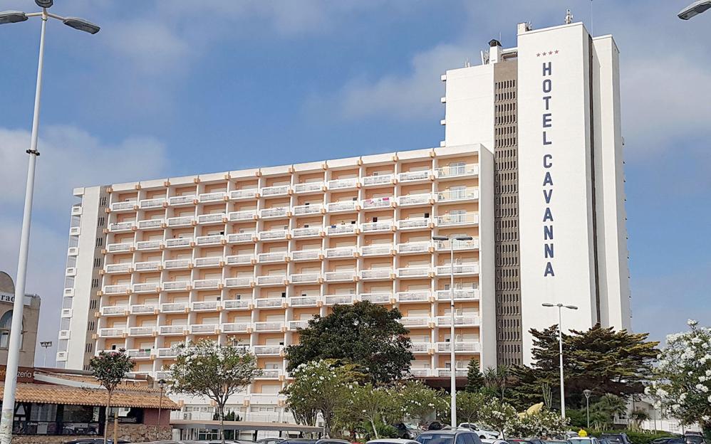 **FULL COPY BY NATALIA PENZA natypenza@gmail.com**.-TEL: +34 659 567 821** .MORE than 100 tourists including a 15-month-old baby and seven children have fallen ill with suspected salmonella poisoning at a Costa hotel..