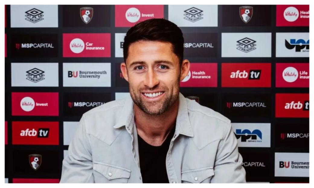 EPL: Gary Cahill Calls Out Chelsea Keeper Sanchez, Says Fans Will Be “Highly Disappointed”