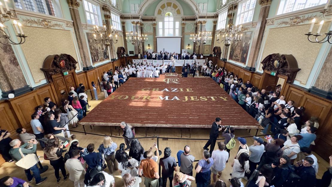 World's longest tiramisu record broken in London