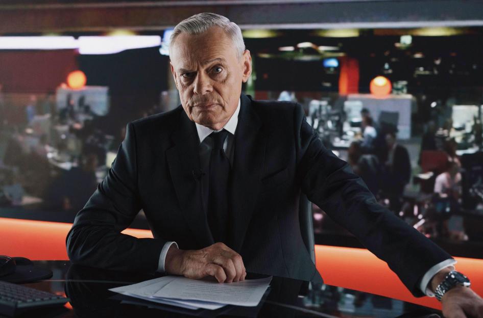 Martin Clunes Portrays Huw Edwards in Unsettling New Drama